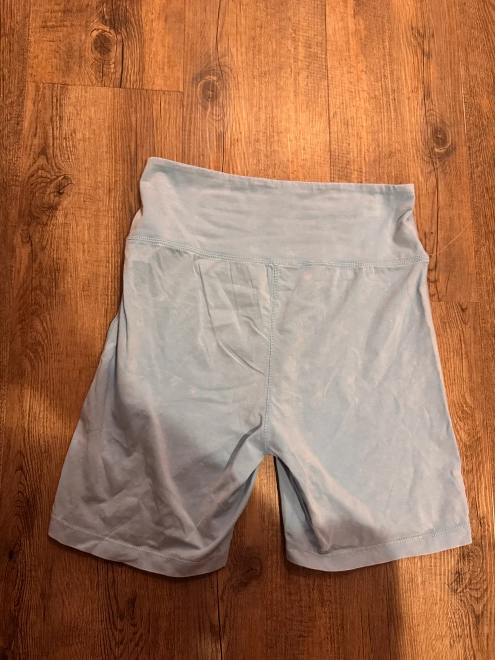 Sundry Light Blue V-Neck Lounge Top & High-Waist Bike Shorts Set size medium
